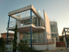 Chalet realizado en Balcón de Barrote Horizontal con elementos curvos y en diferentes alturas